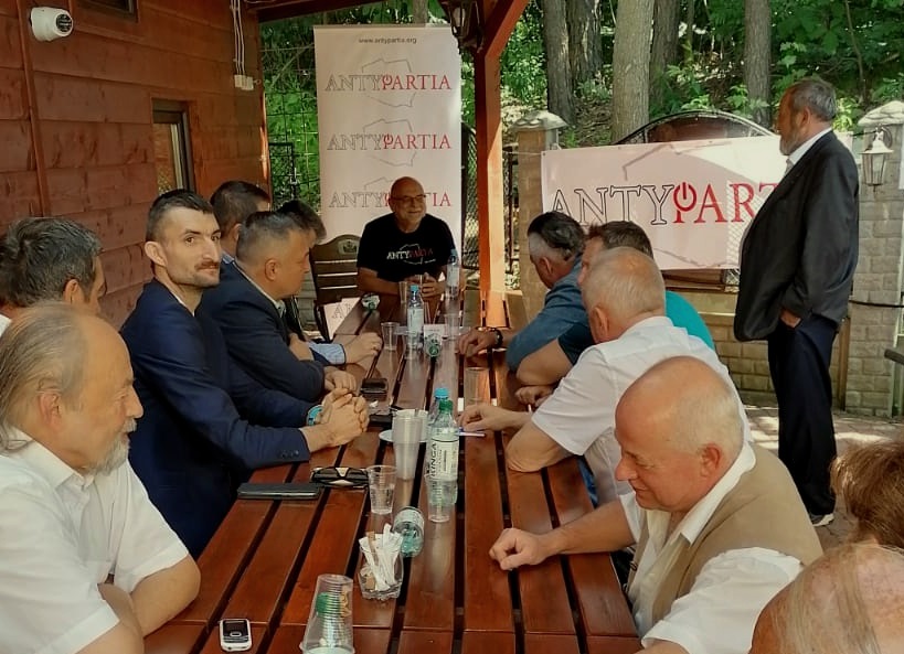 Spotkanie śląskich i zagłębiowskich działaczy ANTYPARTII – jedynej w Polsce partii, która nie jest partią